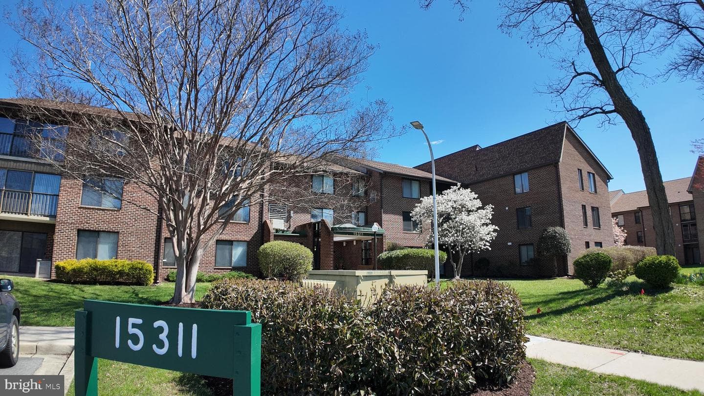 15311 Beaverbrook Court #90-3b photo 1