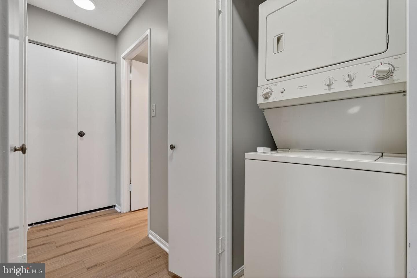 15115 Interlachen Drive #3-521 photo 21