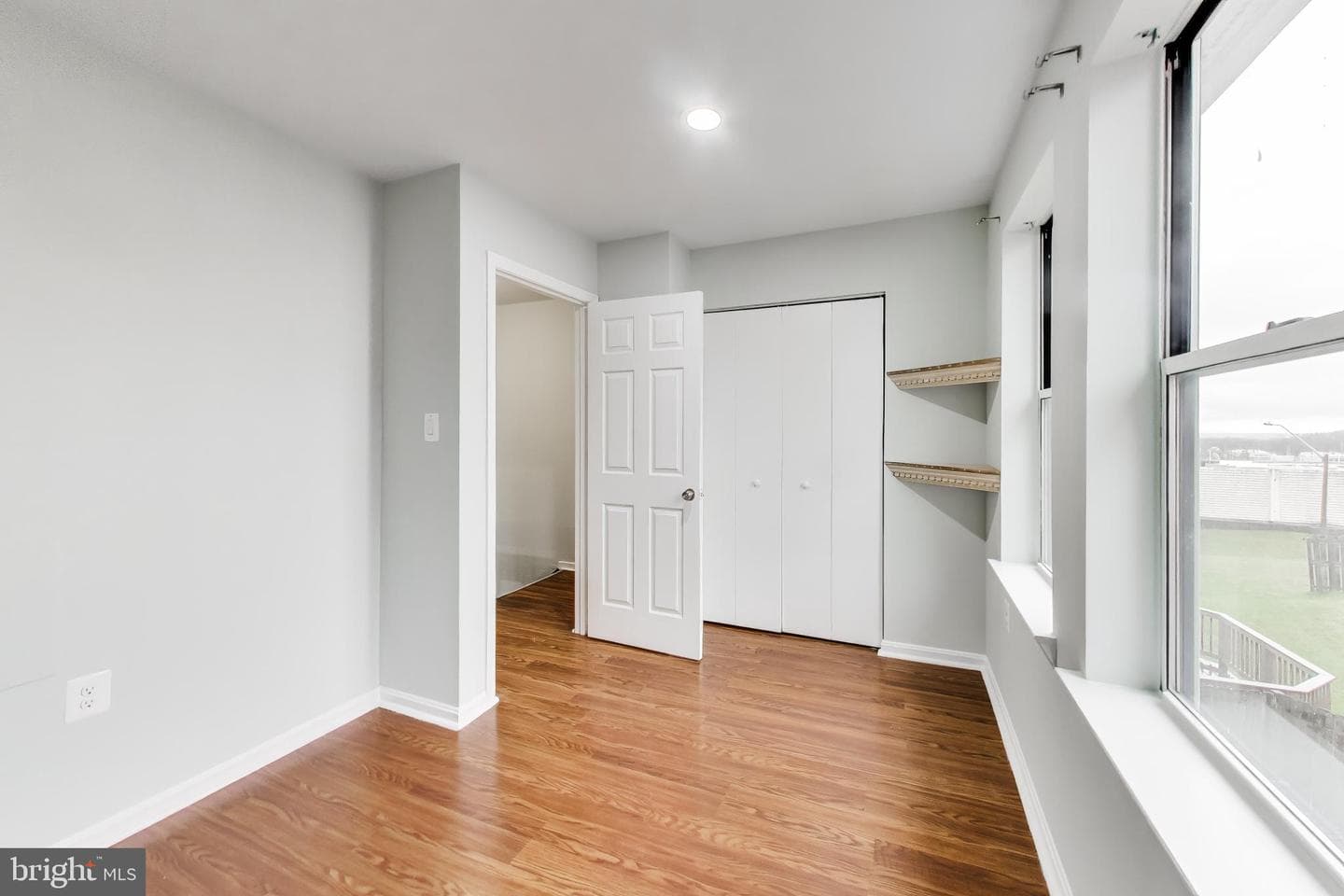 2907 Lisage Way photo 17