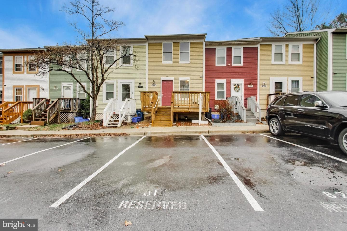 2907 Lisage Way photo 2