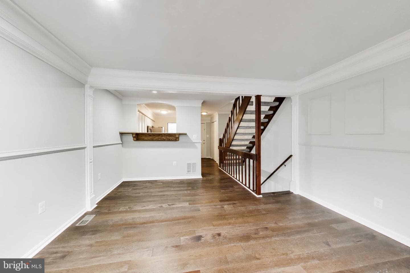 2907 Lisage Way photo 7