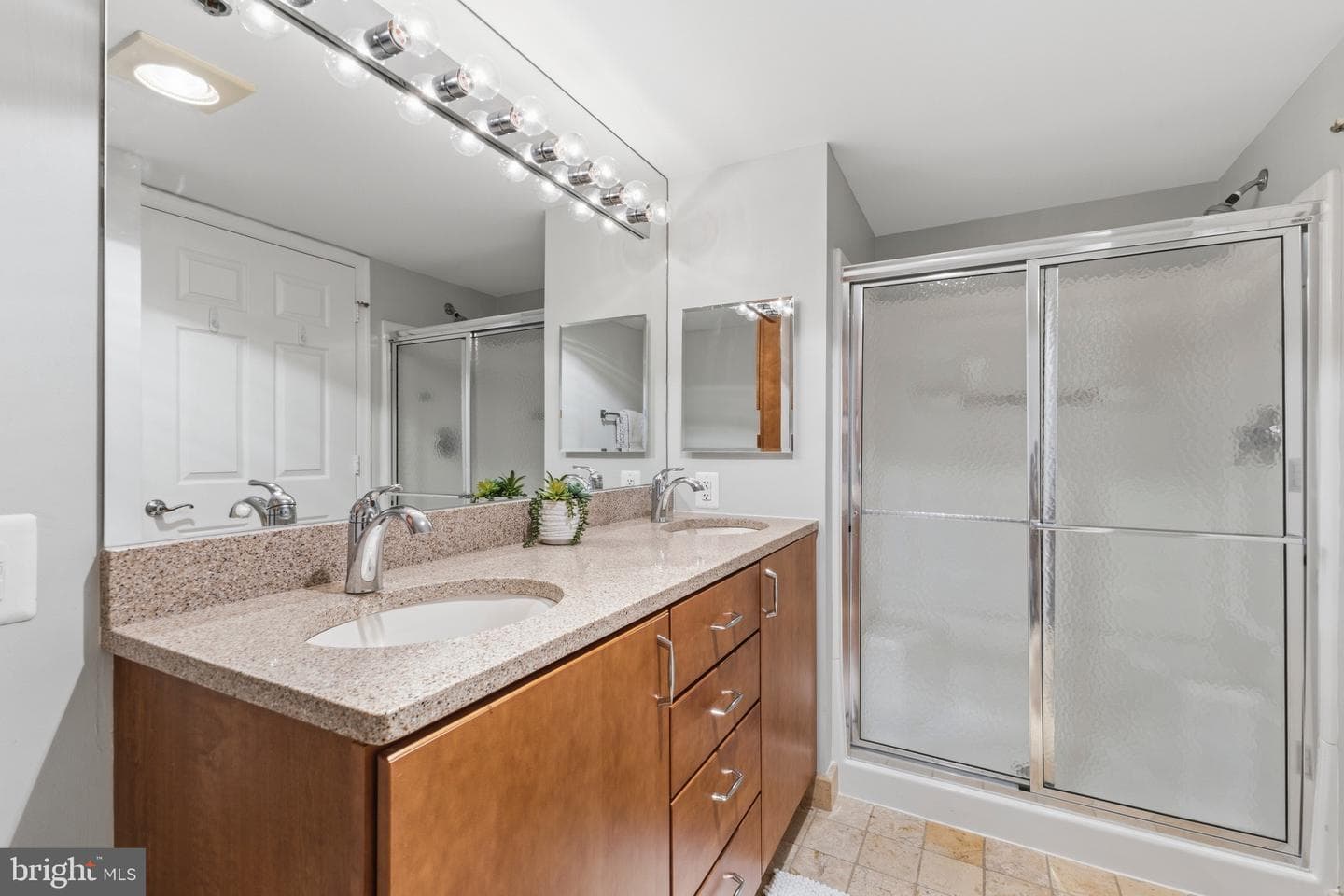 14801 Pennfield Circle #206 photo 17