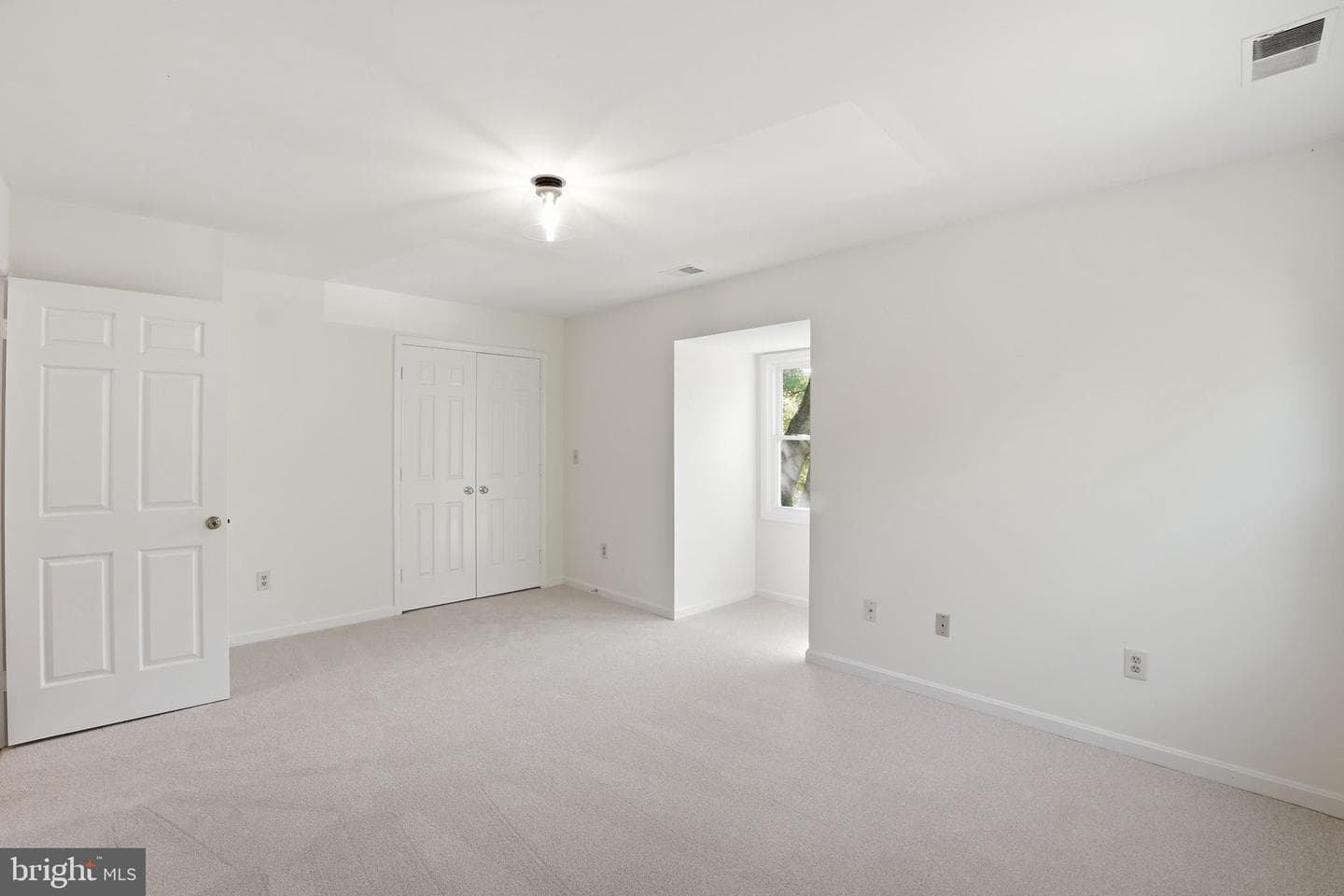 49 Wellesley Circle photo 34