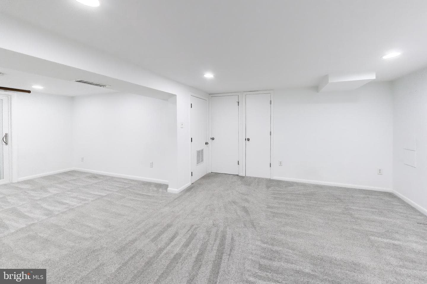 6514 Wilmett Road photo 25
