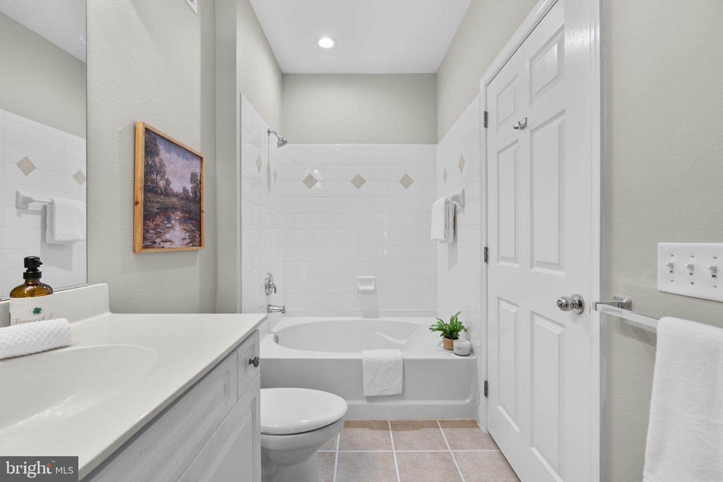 501 Hungerford Drive #p96 photo 8
