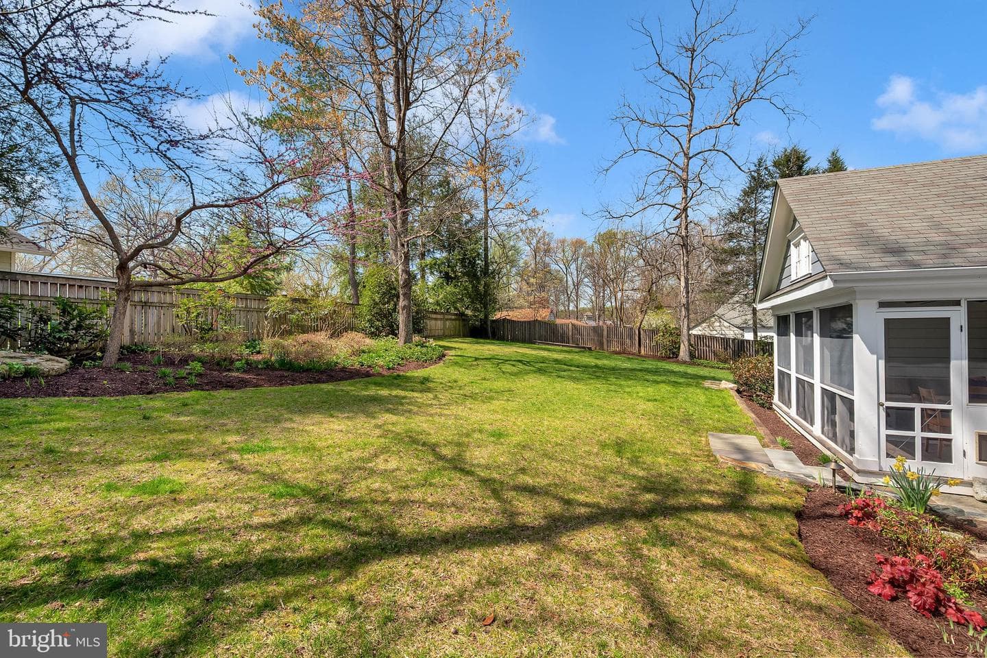 9218 Aldershot Drive photo 43