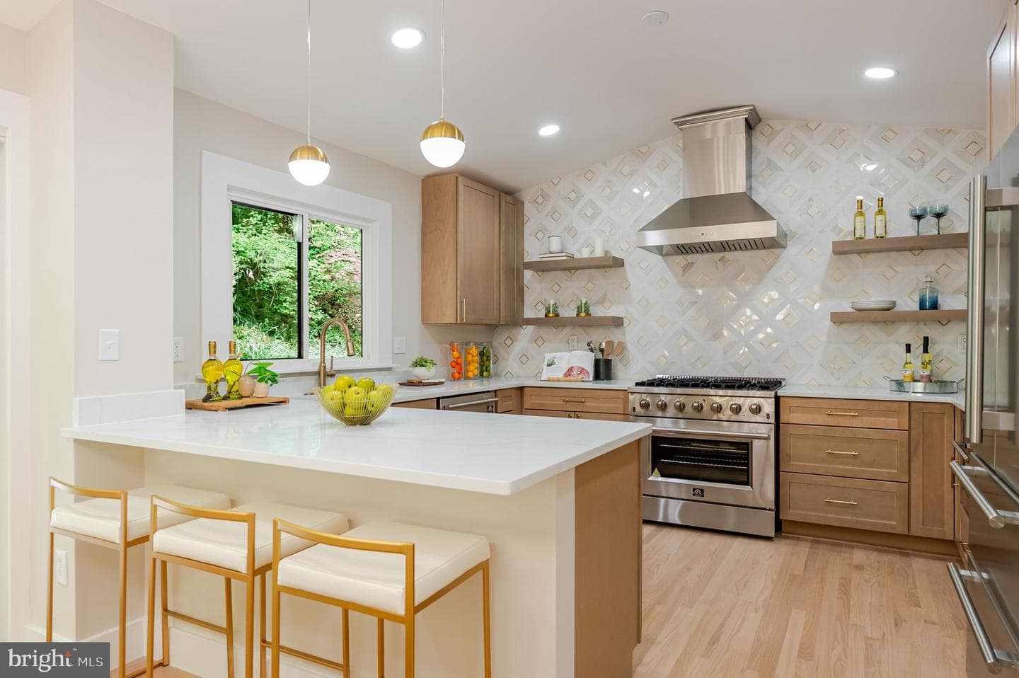 8201 Hamilton Spring Court photo 36