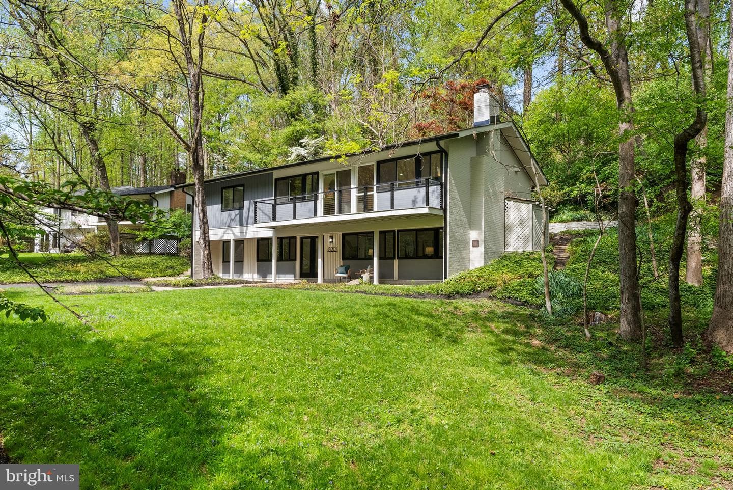 8201 Hamilton Spring Court photo 4