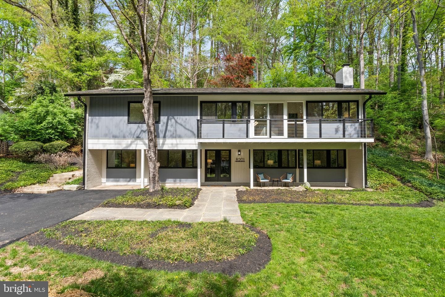 8201 Hamilton Spring Court photo 5