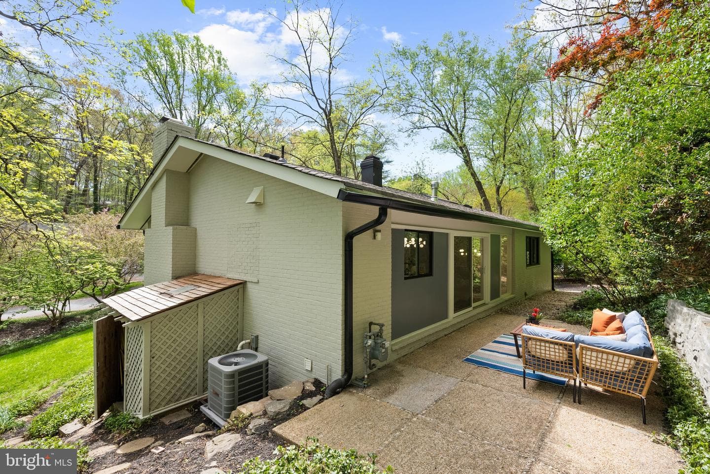 8201 Hamilton Spring Court photo 55