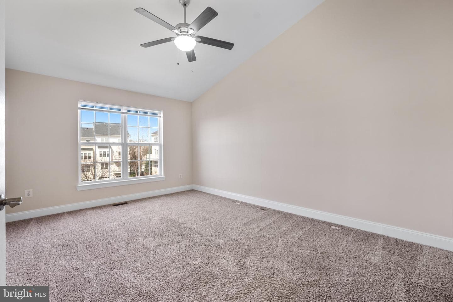 602 Highland Ridge Avenue #200 photo 23