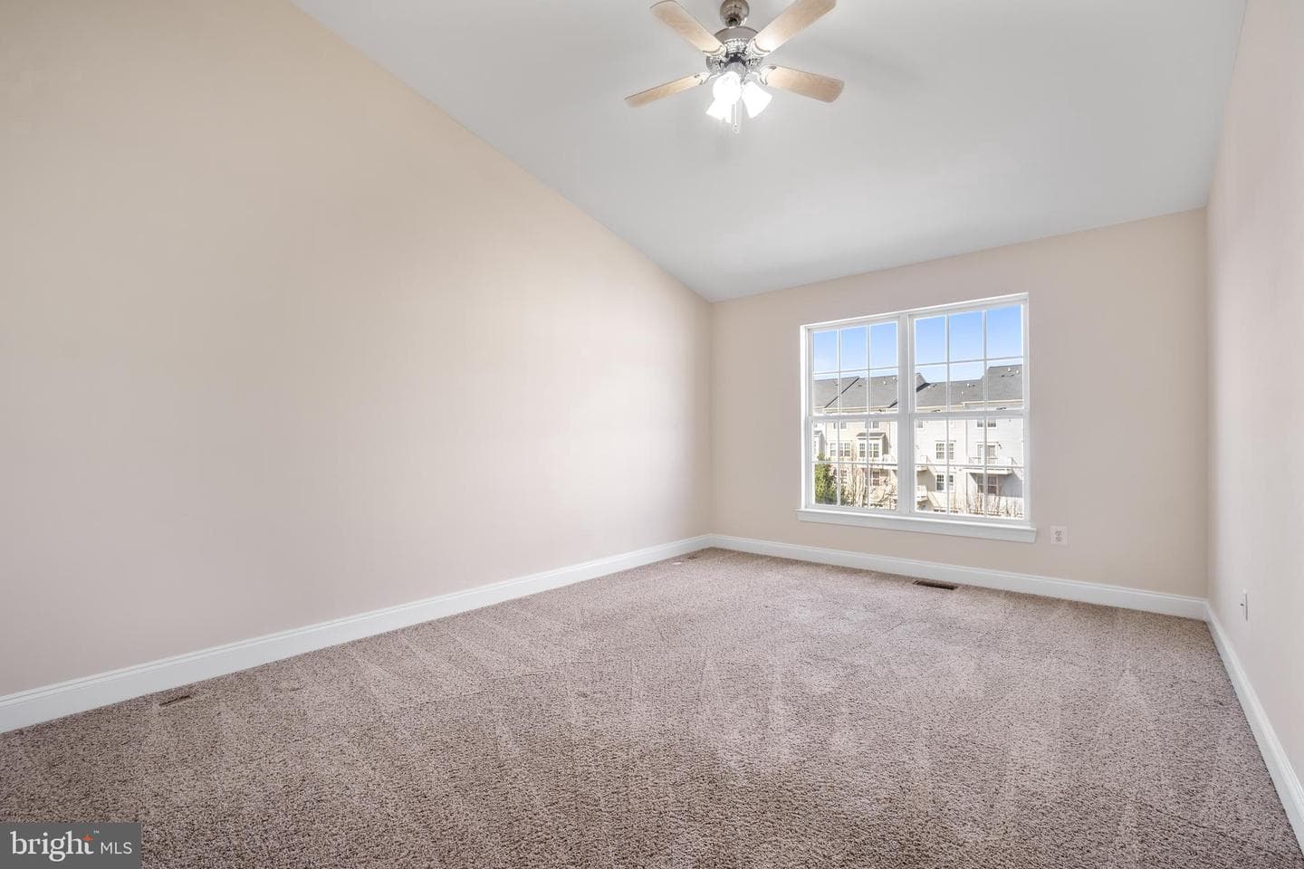 602 Highland Ridge Avenue #200 photo 25