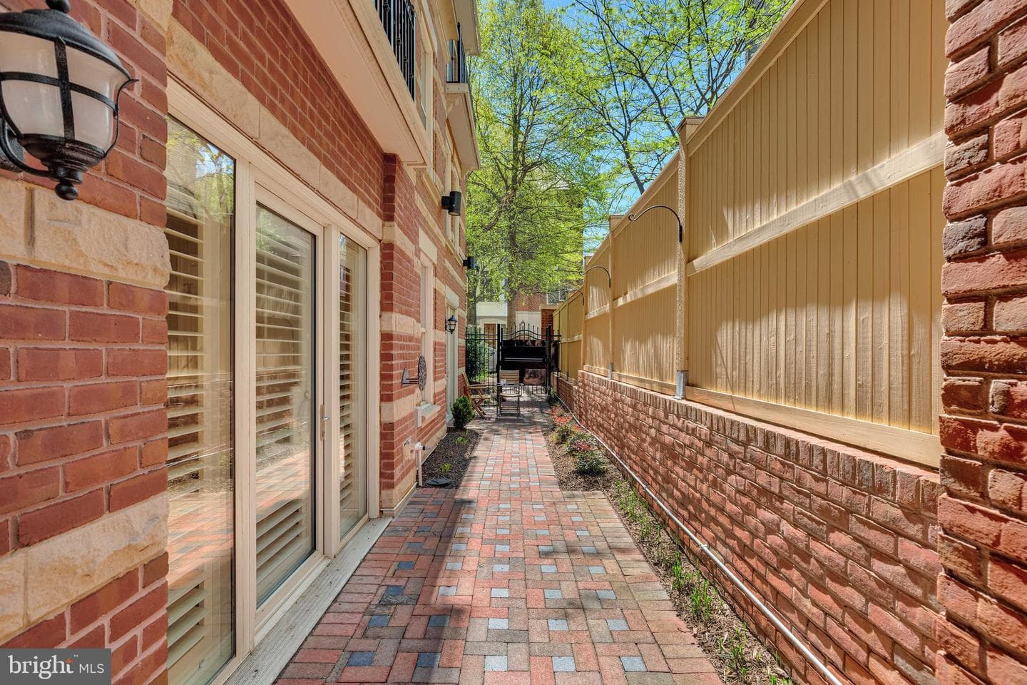 4821 Montgomery Lane #102 photo 26