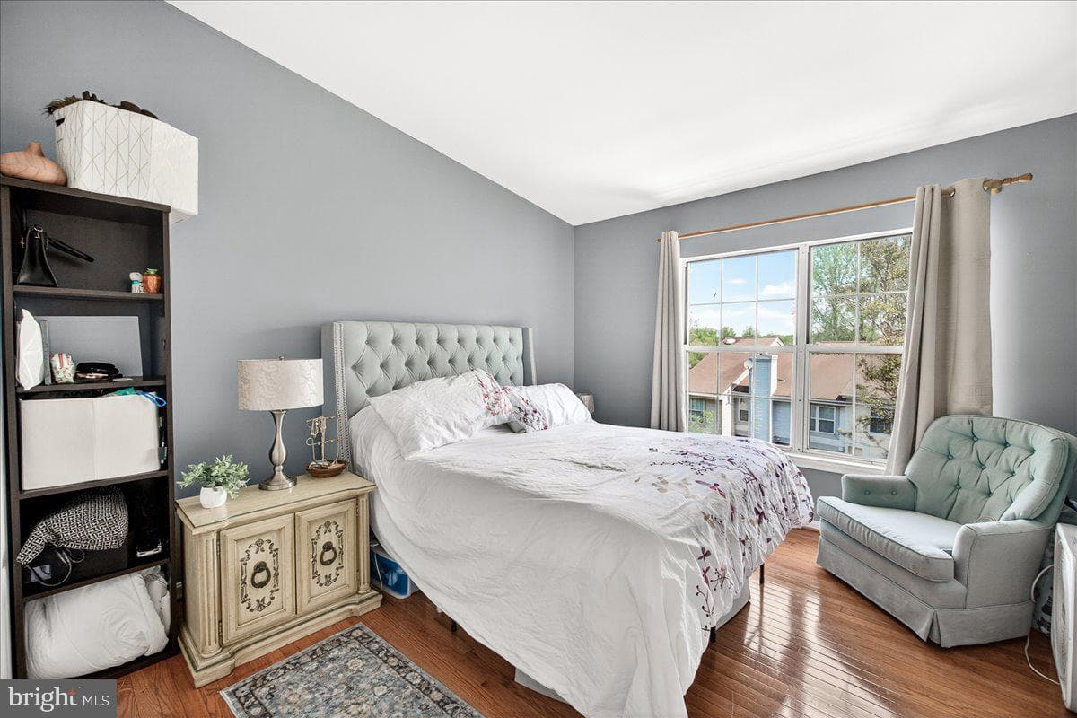 1520 Ingram Terrace photo 20