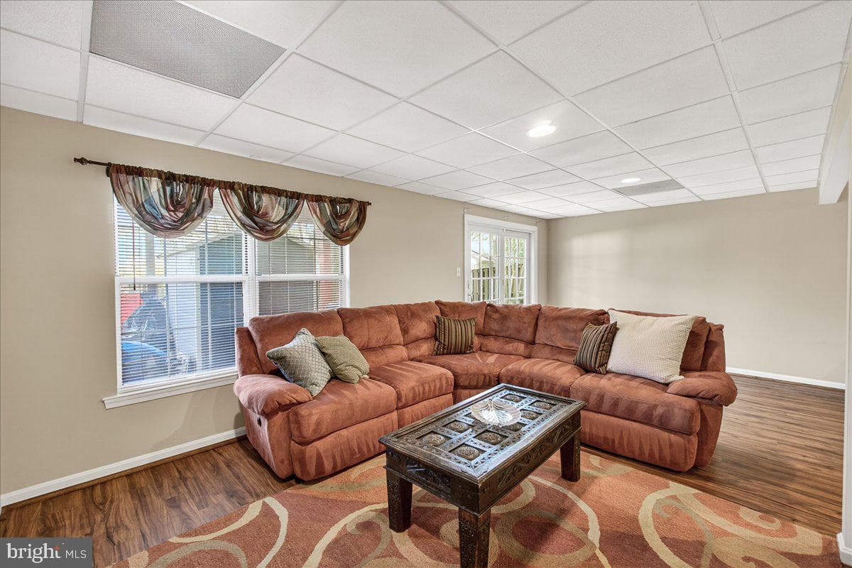 1520 Ingram Terrace photo 34