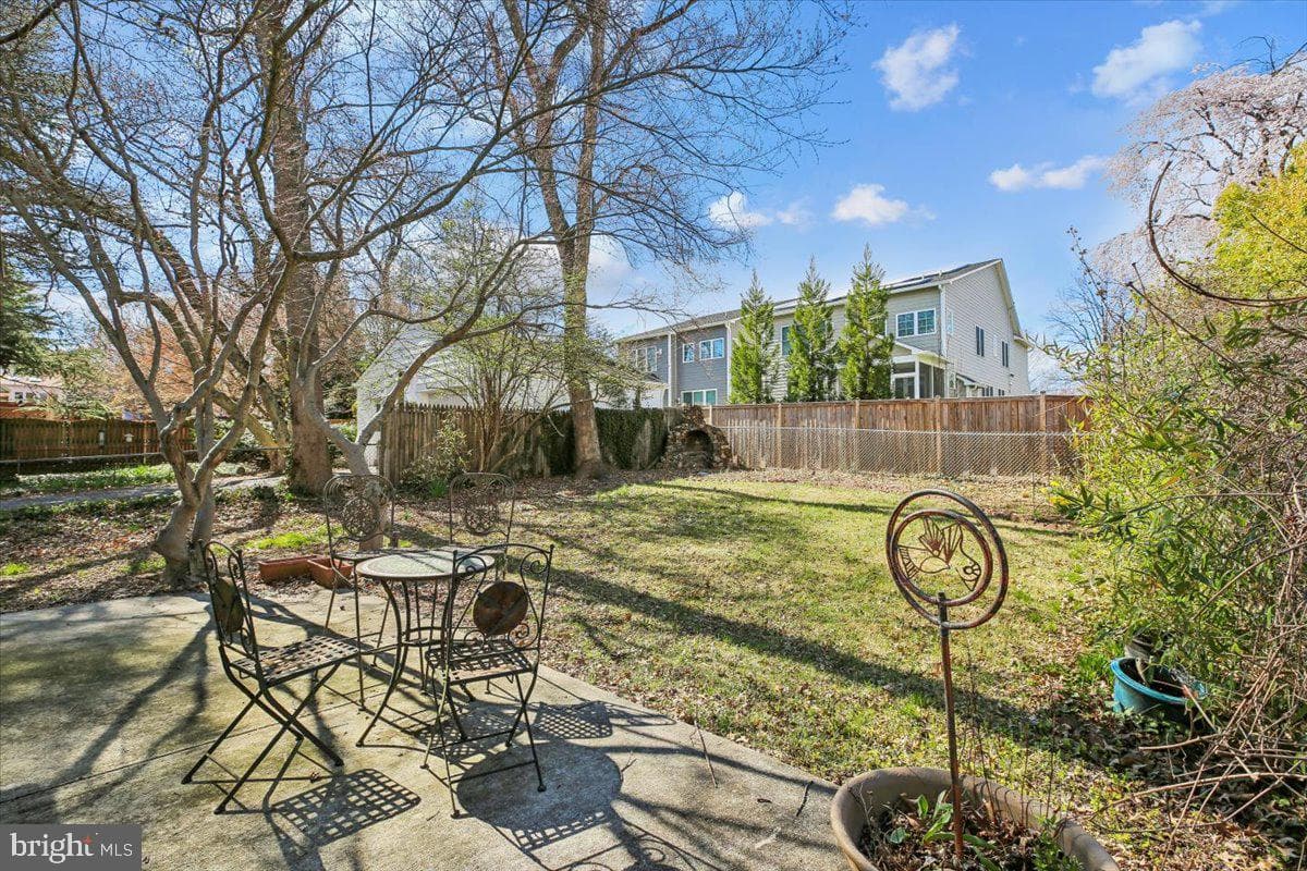 5511 Alta Vista Road photo 37