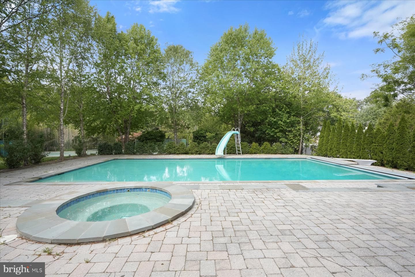 7506 Persimmon Tree Lane photo 45