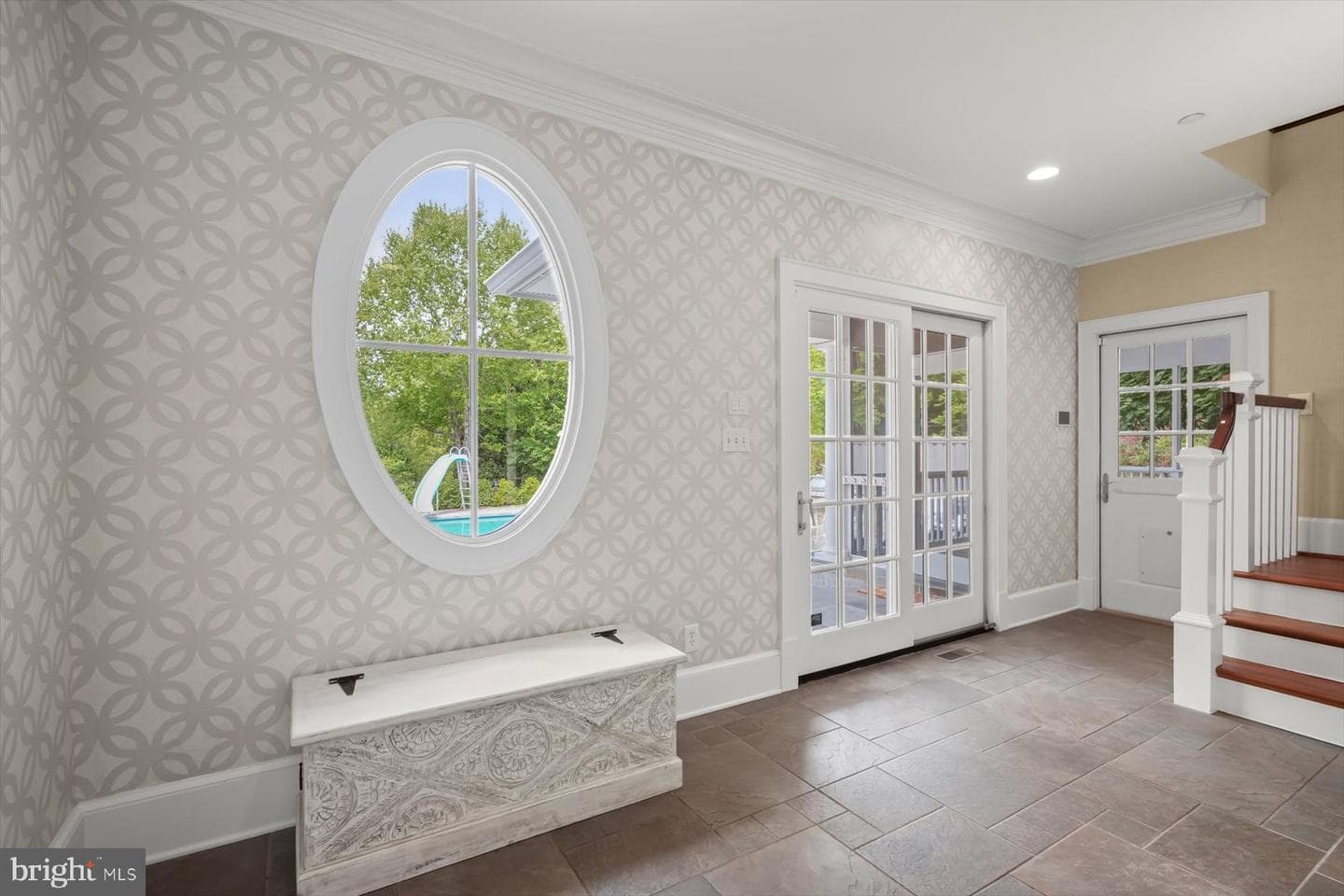 7506 Persimmon Tree Lane photo 9