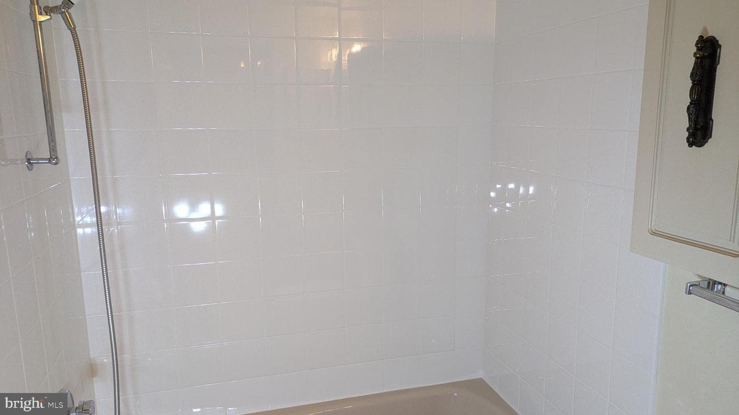3378 Chiswick Ct # 52-3E photo 14