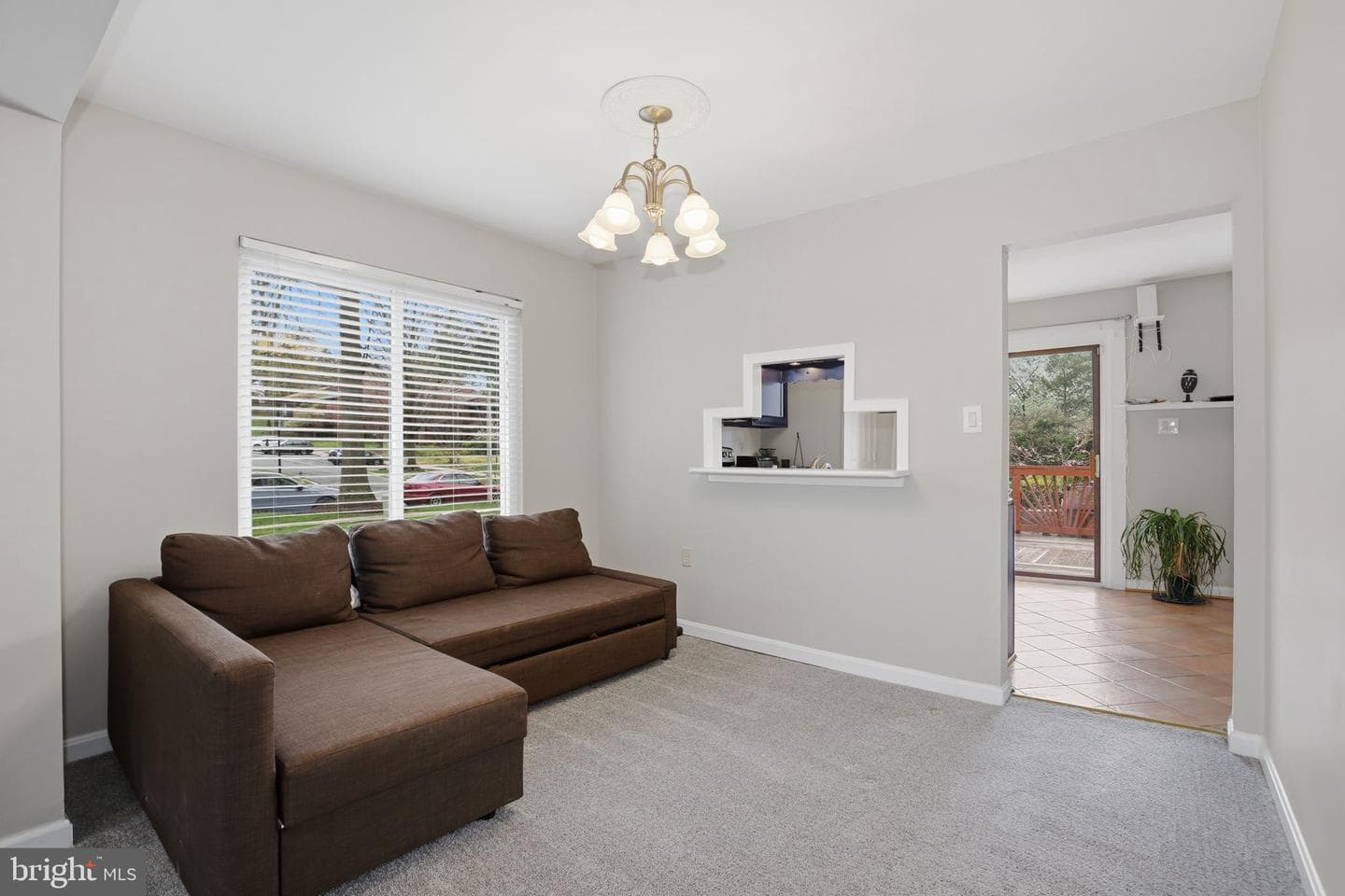 9087 Centerway Road photo 12