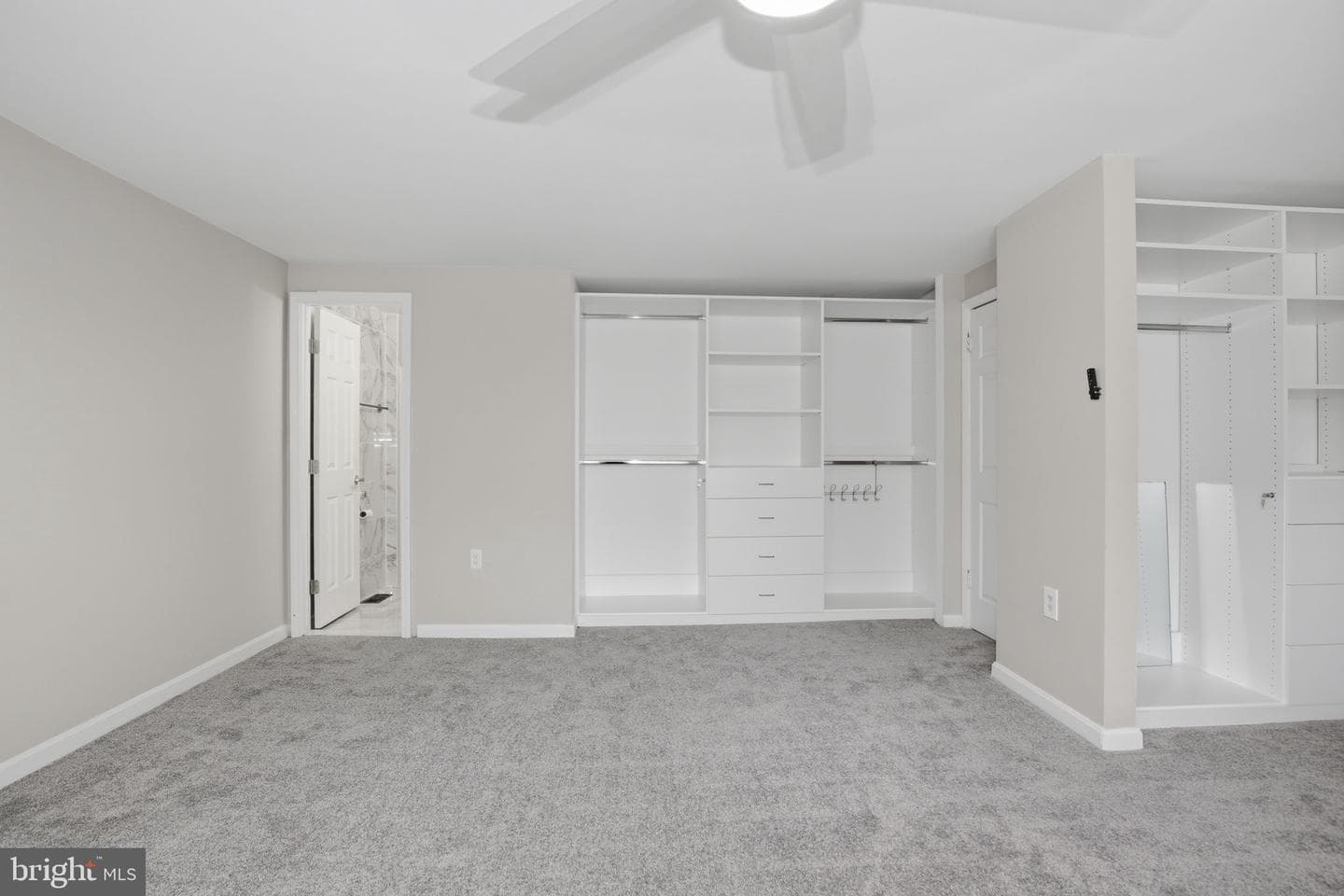 9087 Centerway Road photo 31