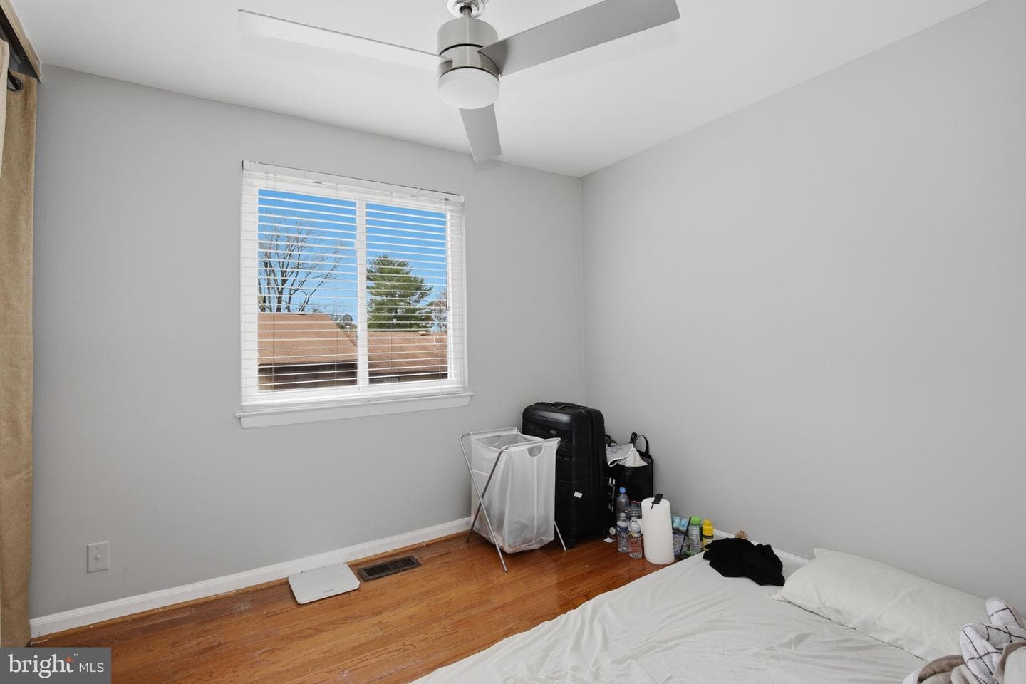 9087 Centerway Road photo 42