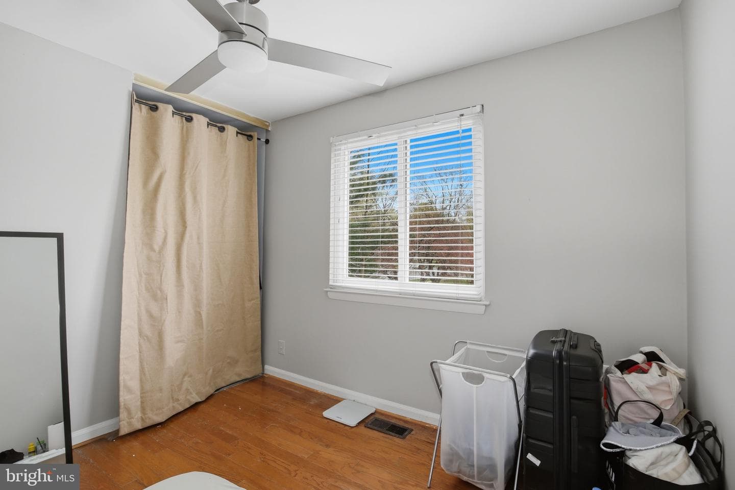 9087 Centerway Road photo 44