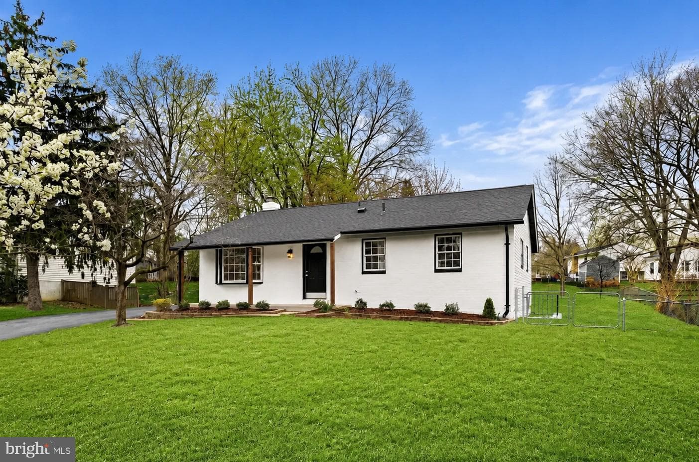 24320 Log House Road photo 3