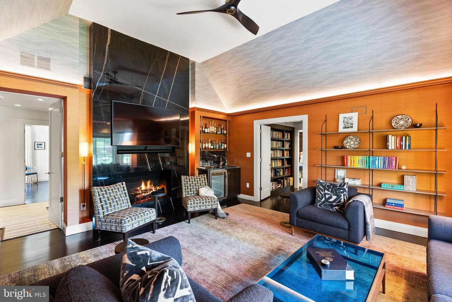 6936 Carmichael Avenue photo 43