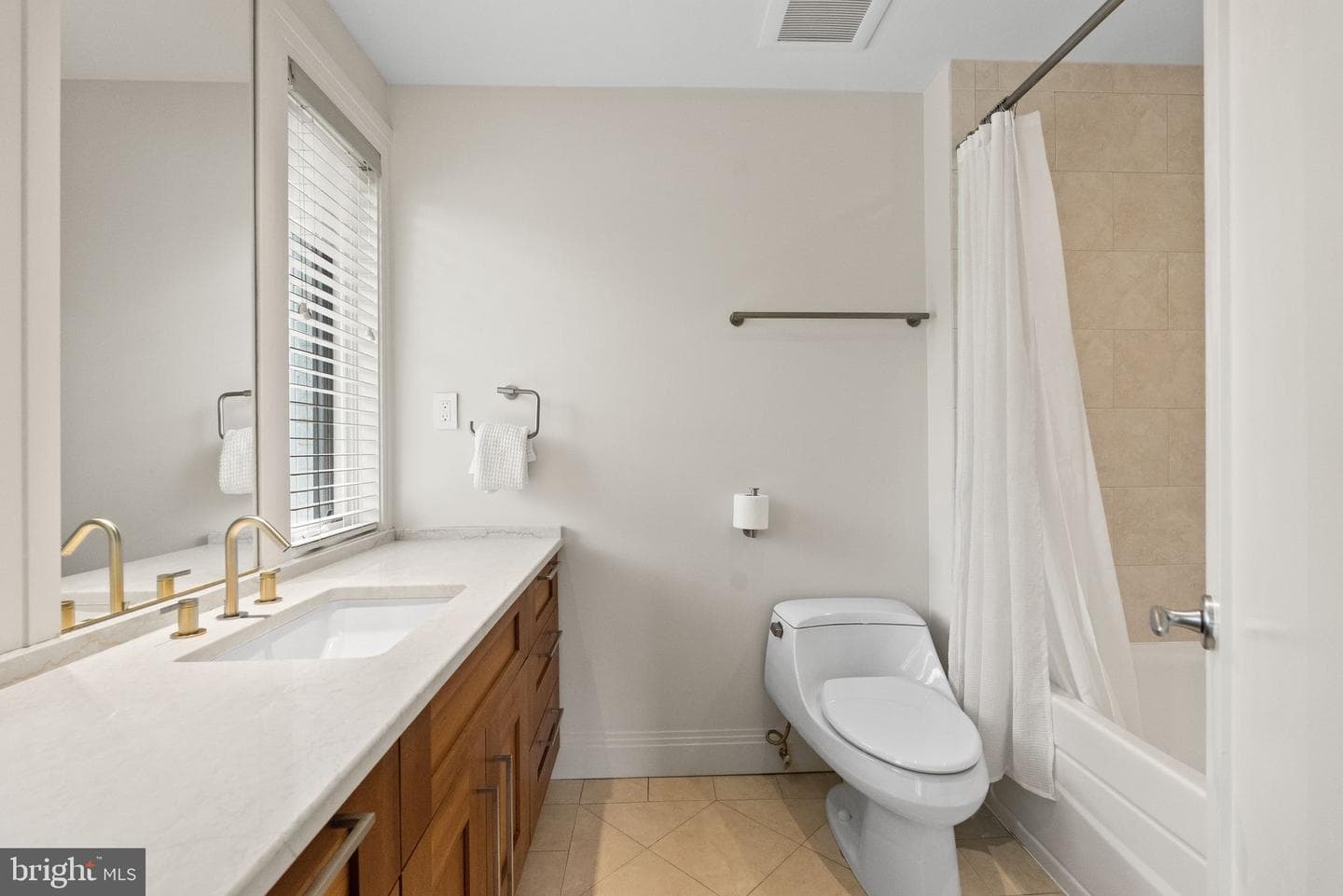 6936 Carmichael Avenue photo 49