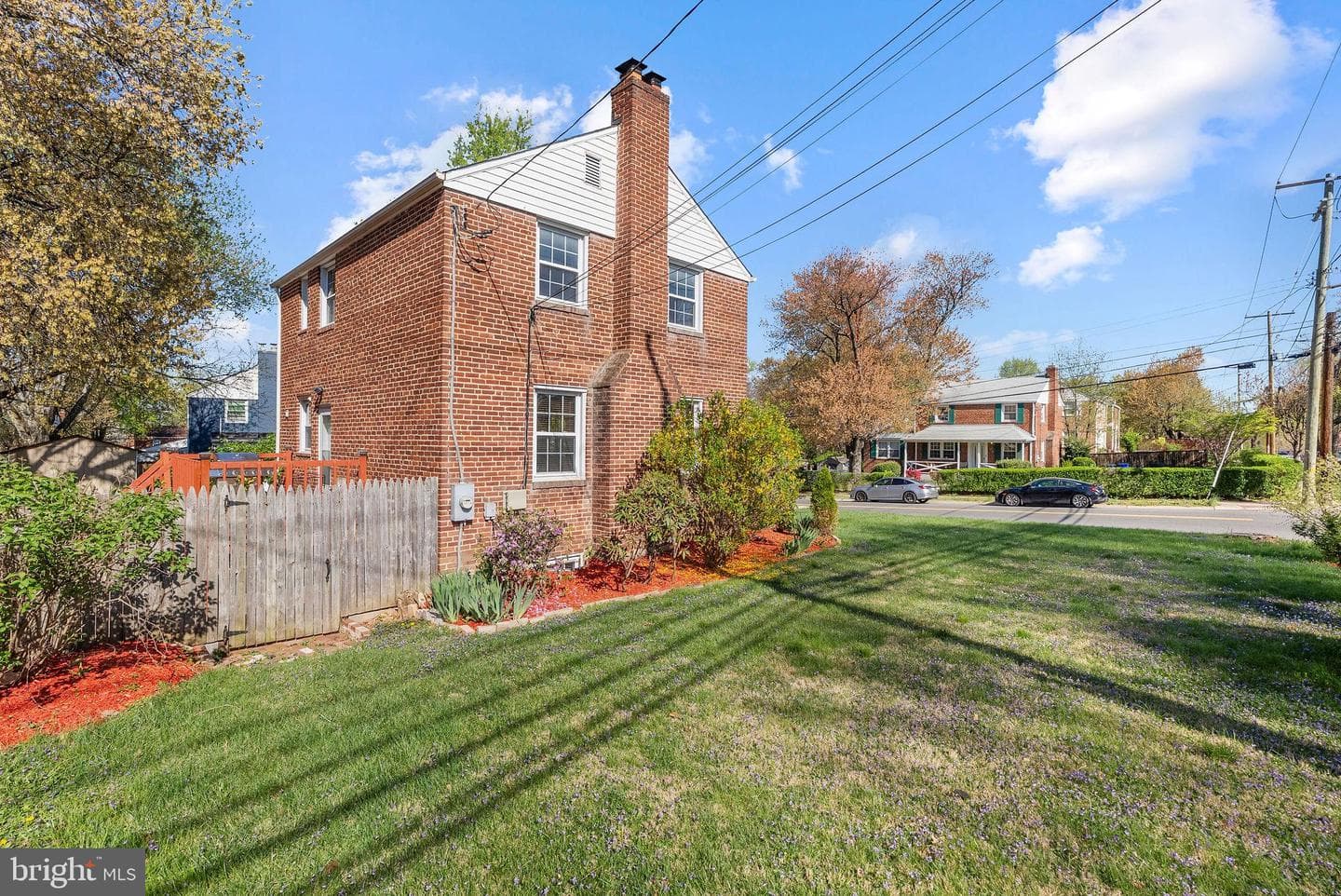 2600 Arcola Avenue photo 4