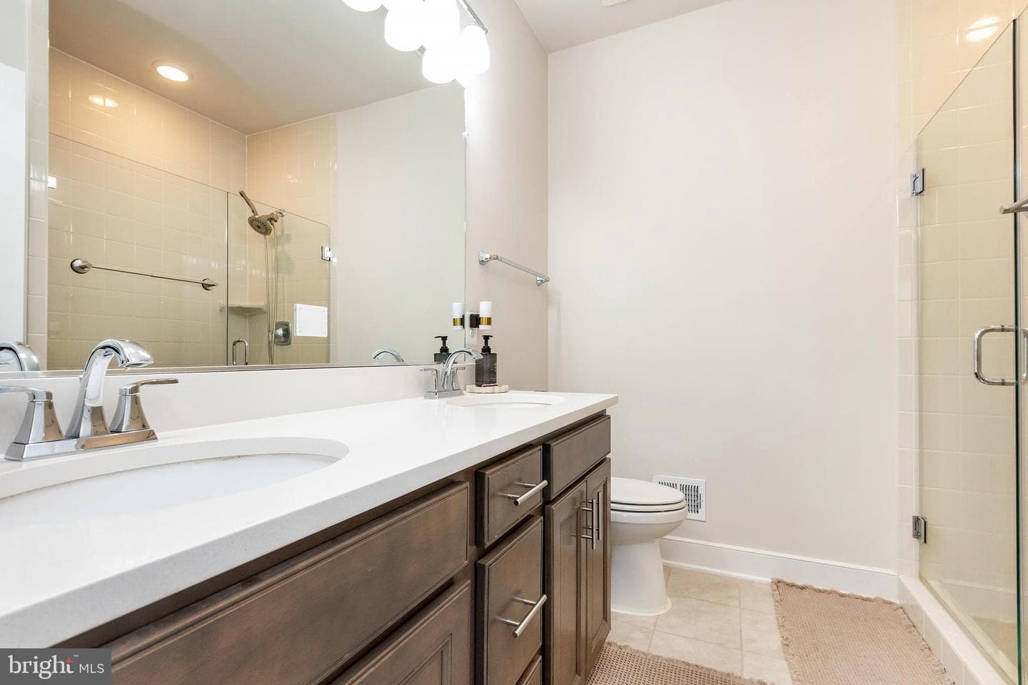565 Shorthorn Way photo 18