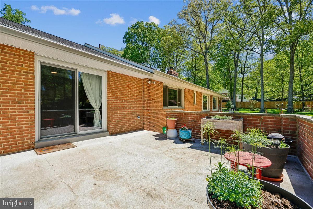 4318 Pinetree Road photo 86