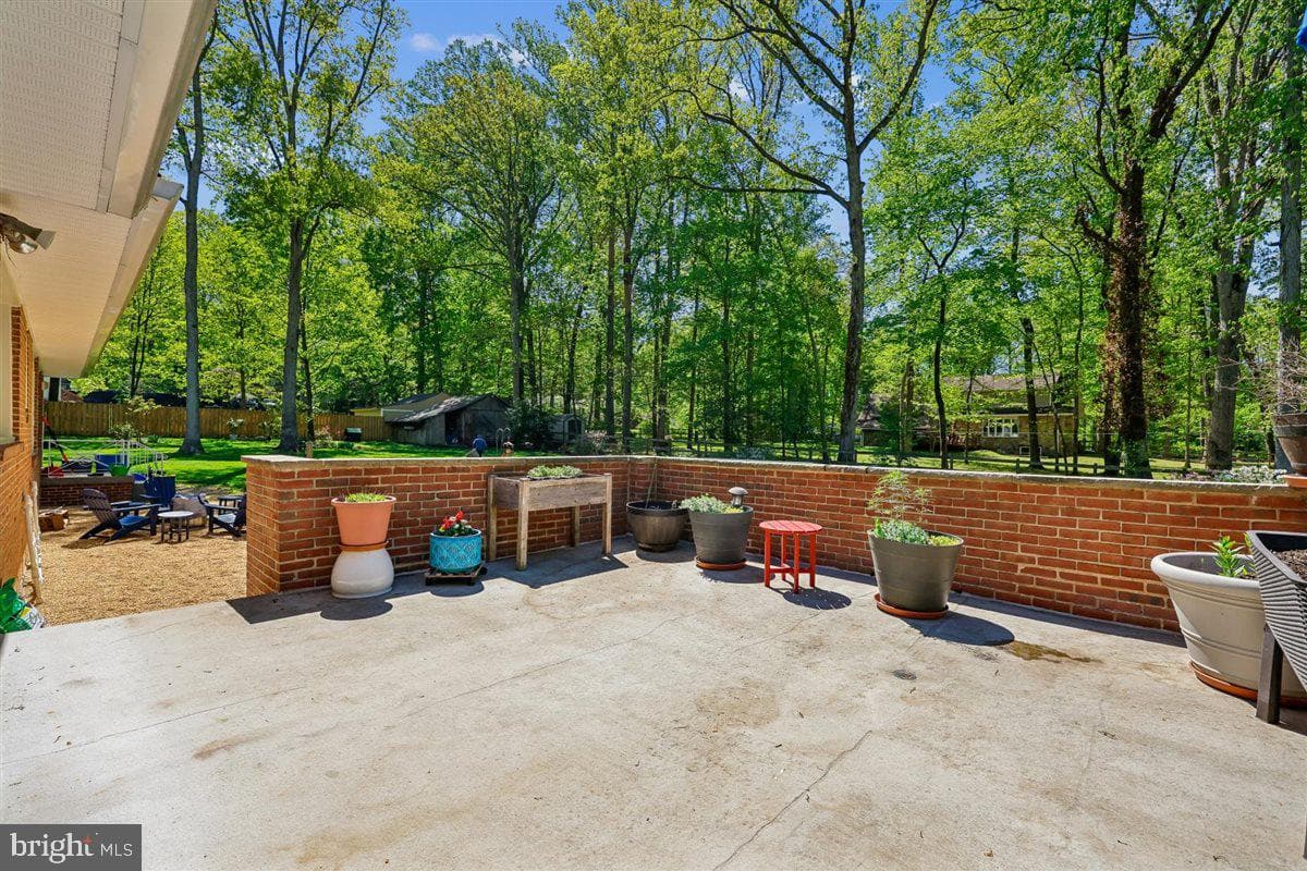 4318 Pinetree Road photo 87