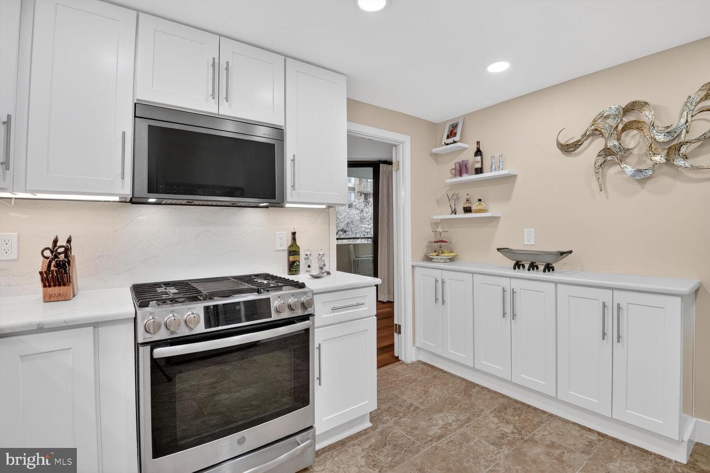 4620 N Park Avenue N #402w photo 14