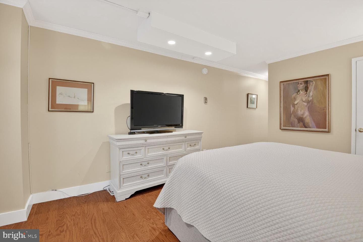 4620 N Park Avenue N #402w photo 17