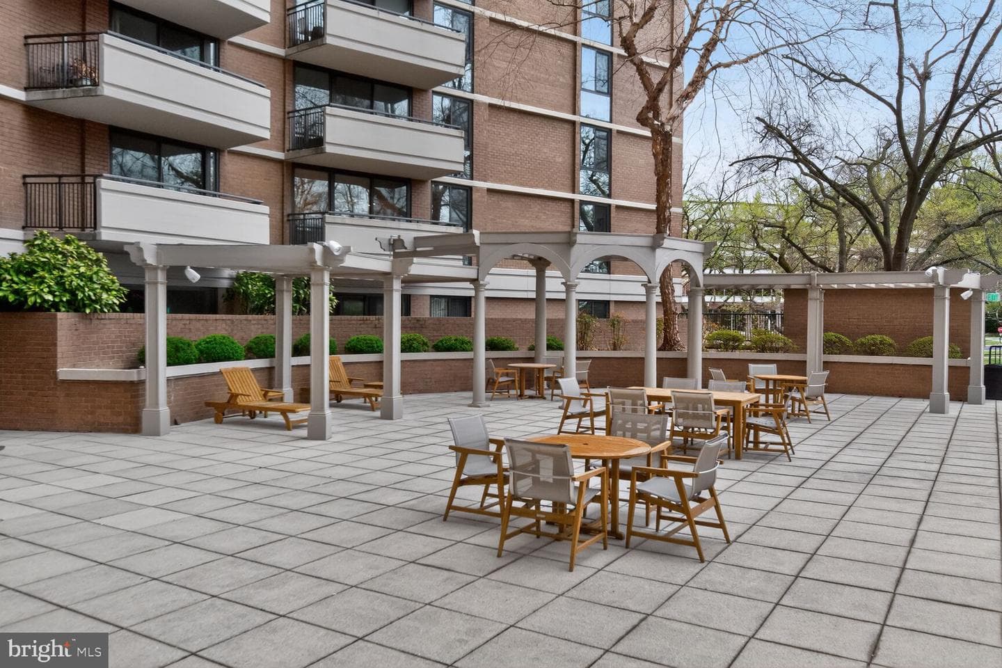 4620 N Park Avenue N #402w photo 39
