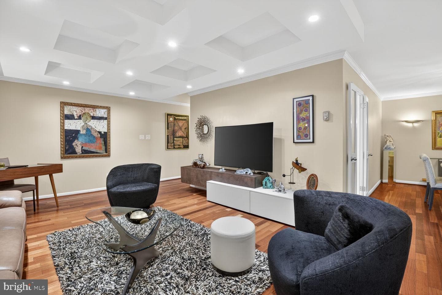 4620 N Park Avenue N #402w photo 5