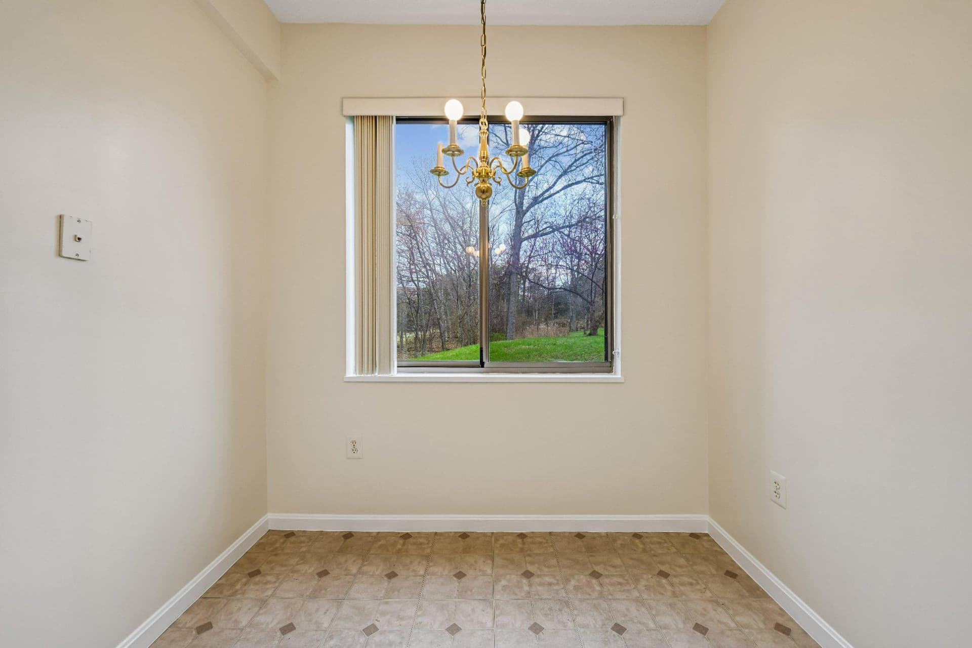 2904 N Leisure World Boulevard N #214 photo 12