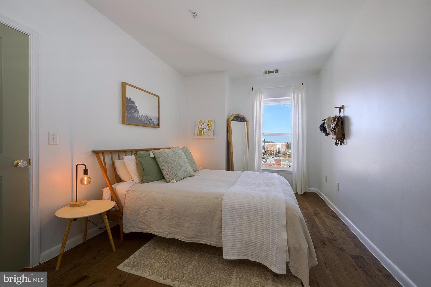 8045 Newell Street #514 photo 12