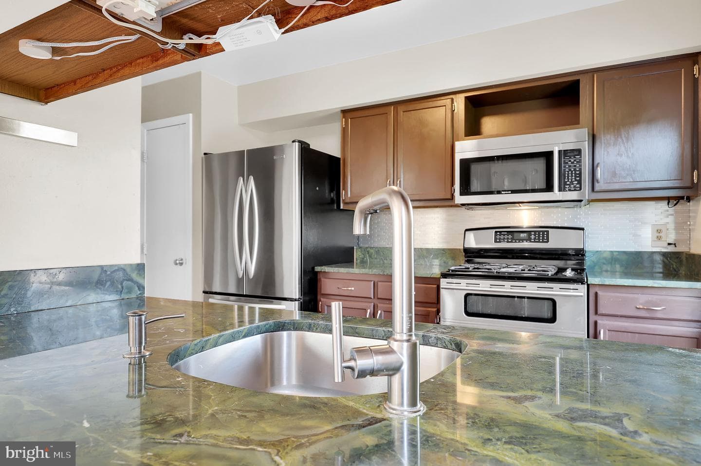 20517 Bargene Way photo 9