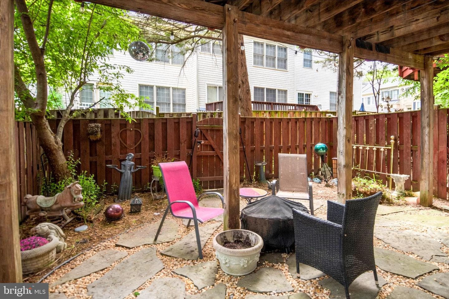1040 Grand Oak Way photo 45