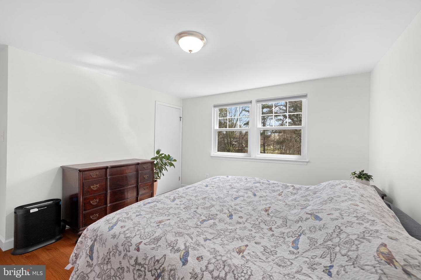 1421 Colesberg Street photo 19