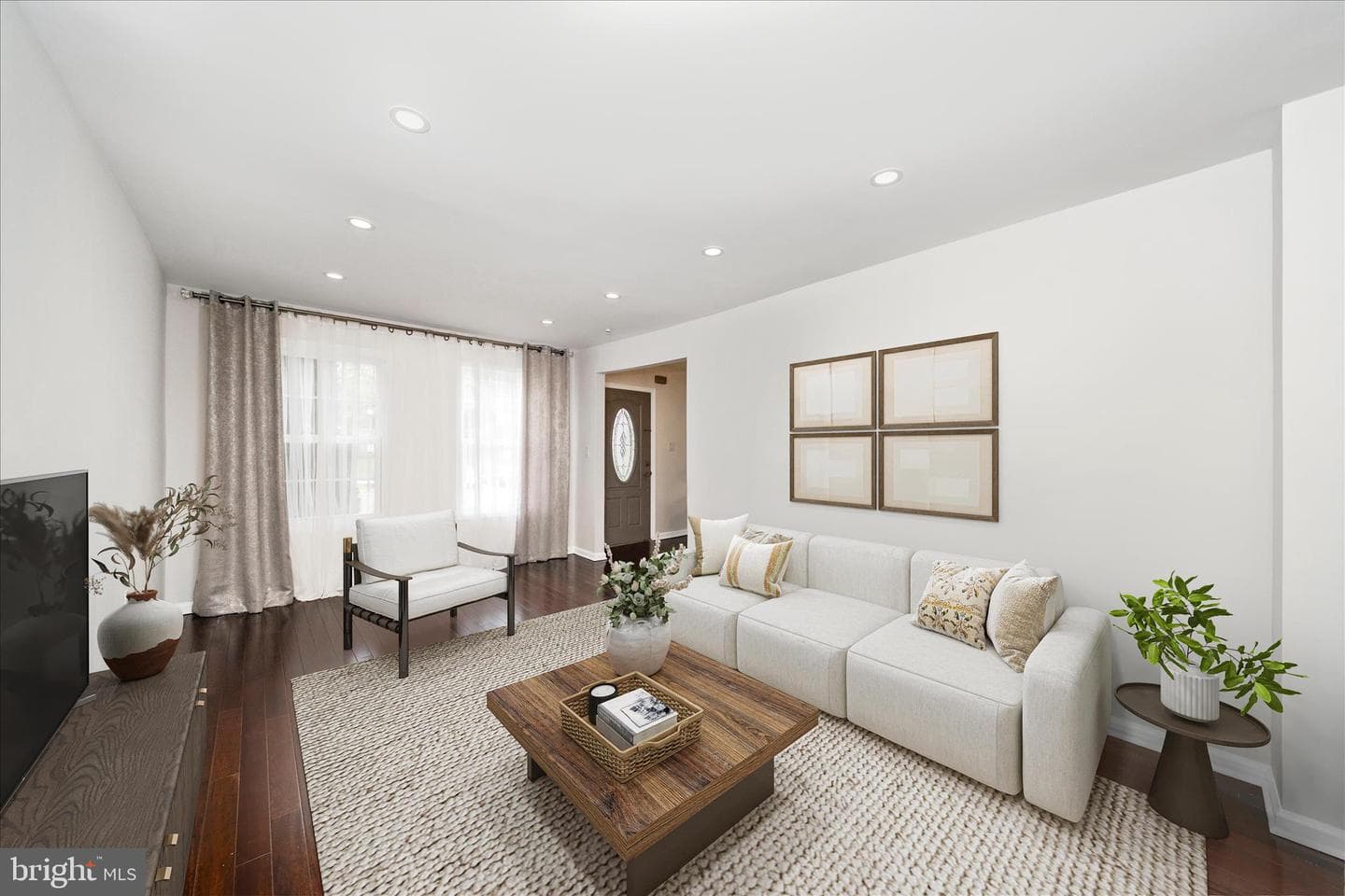 74 Orchard Drive photo 3
