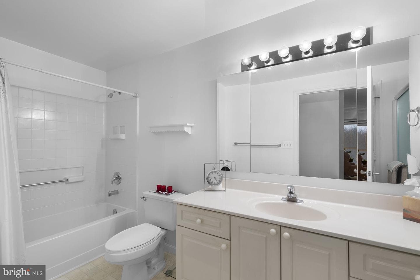 3200 N Leisure World Boulevard #803 photo 20