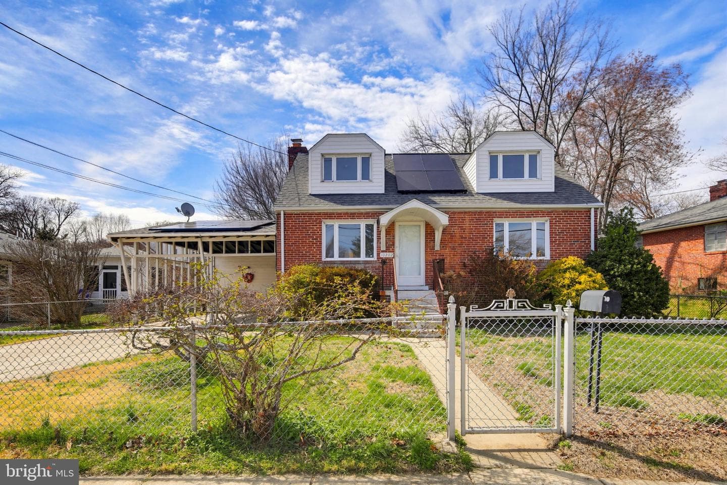 10202 Gardiner Avenue photo 38