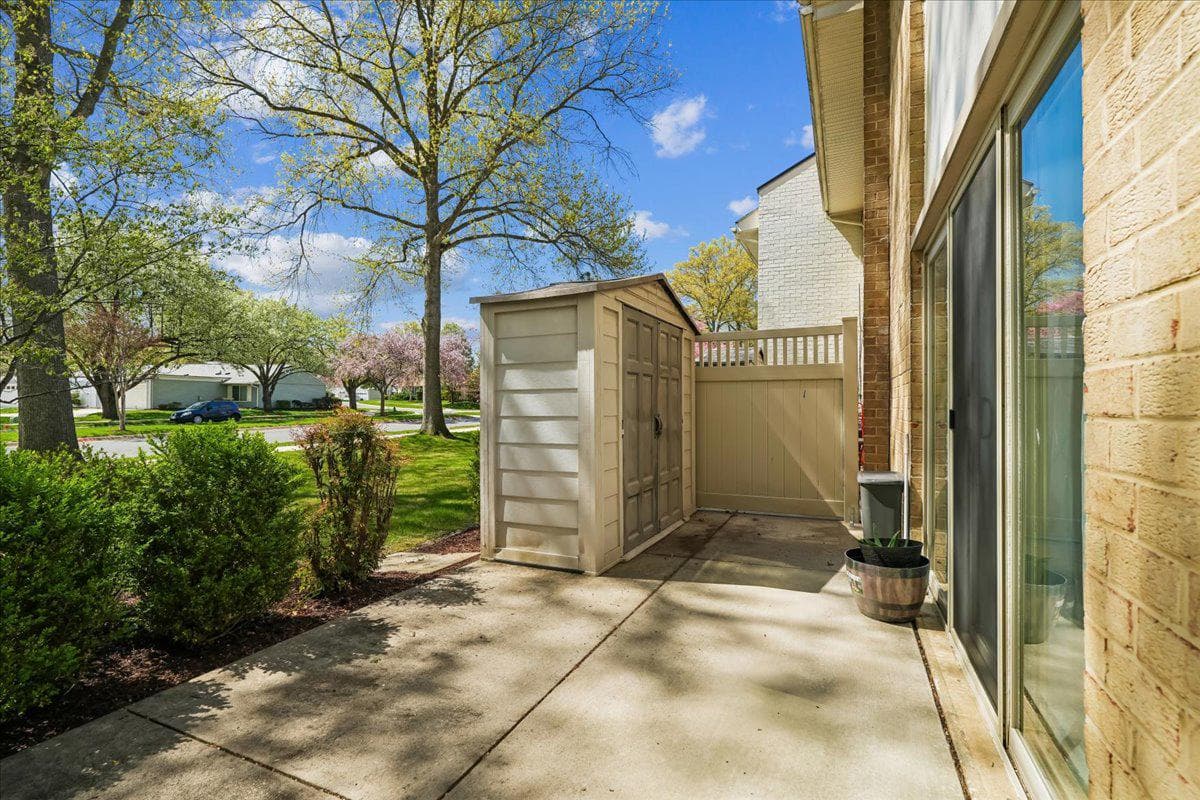 3411 S Leisure World Blvd # 90-E photo 24