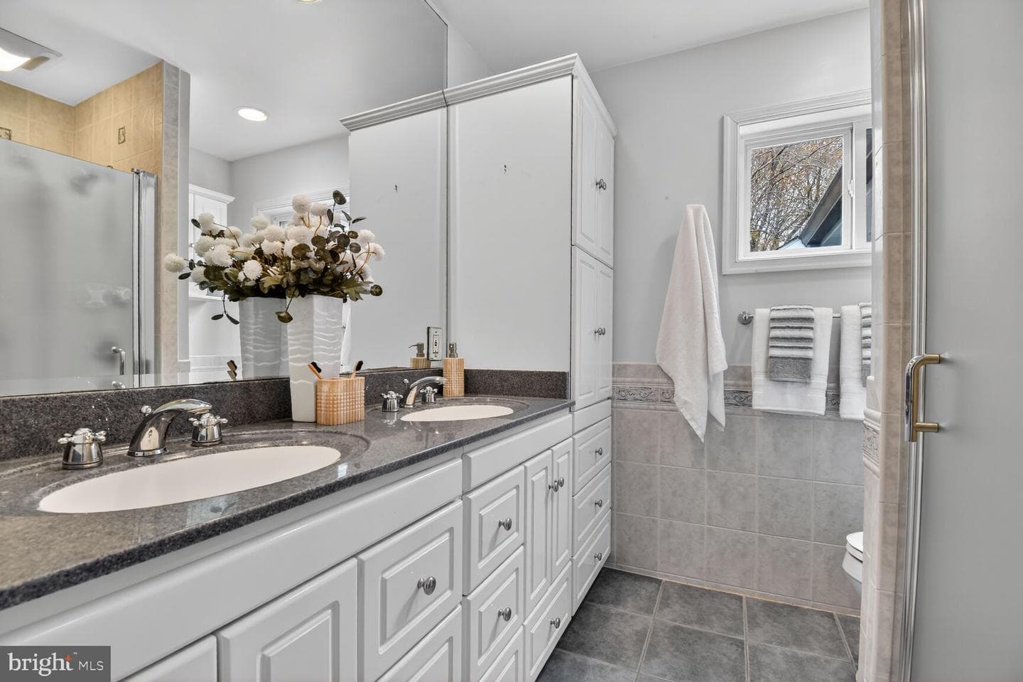 9325 Renshaw Drive photo 30
