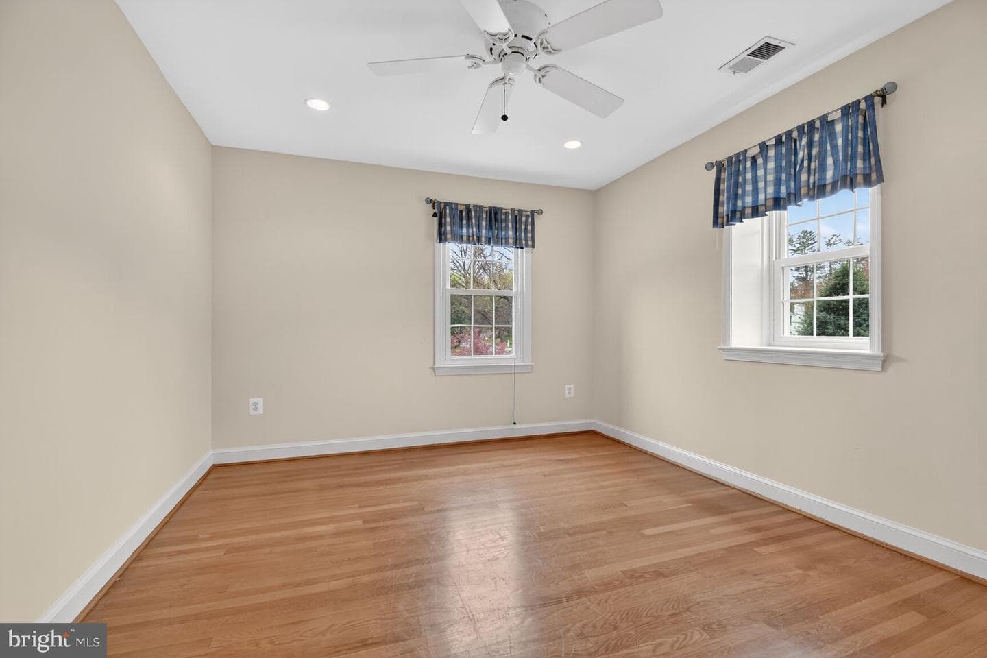 9325 Renshaw Drive photo 36