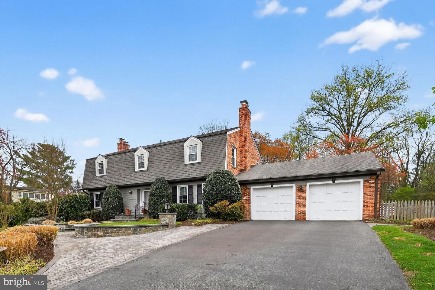 9325 Renshaw Drive photo 4